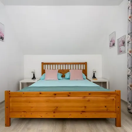 Marina Nad Morzem Jarosławiec